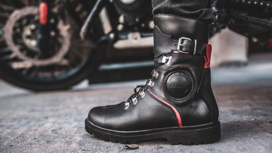 Zapatos de cuero para hombres. Somos Leyendas