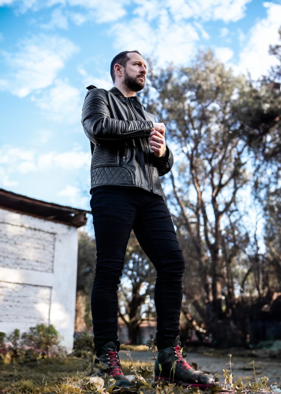 Chaqueta de cuero para hombre. Somos Leyendas