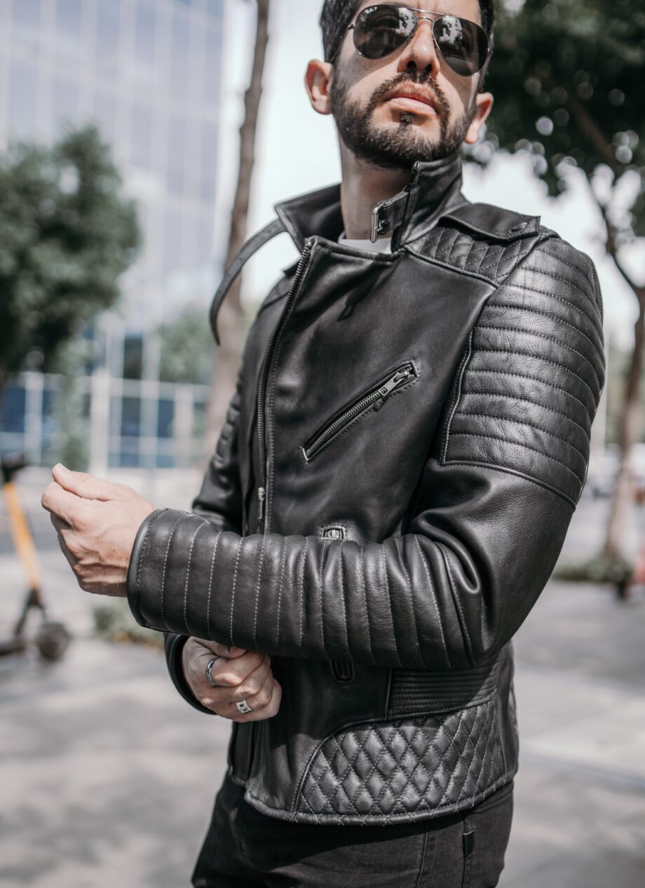 Chaqueta de cuero para hombre. Somos Leyendas